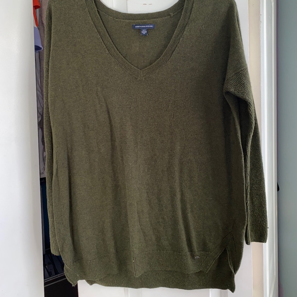 American eagle sweater